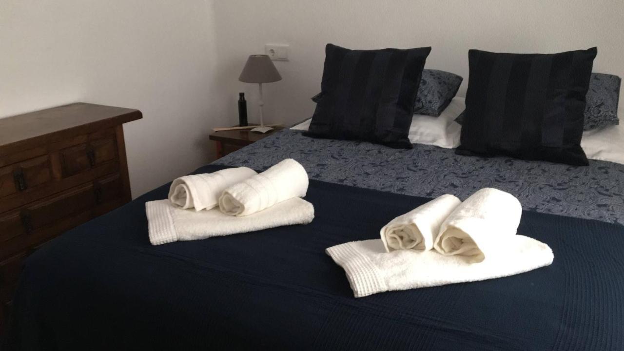 4 Persoons Bungalow Met Gemeenschappelijk Zwembad 特乌拉达 外观 照片